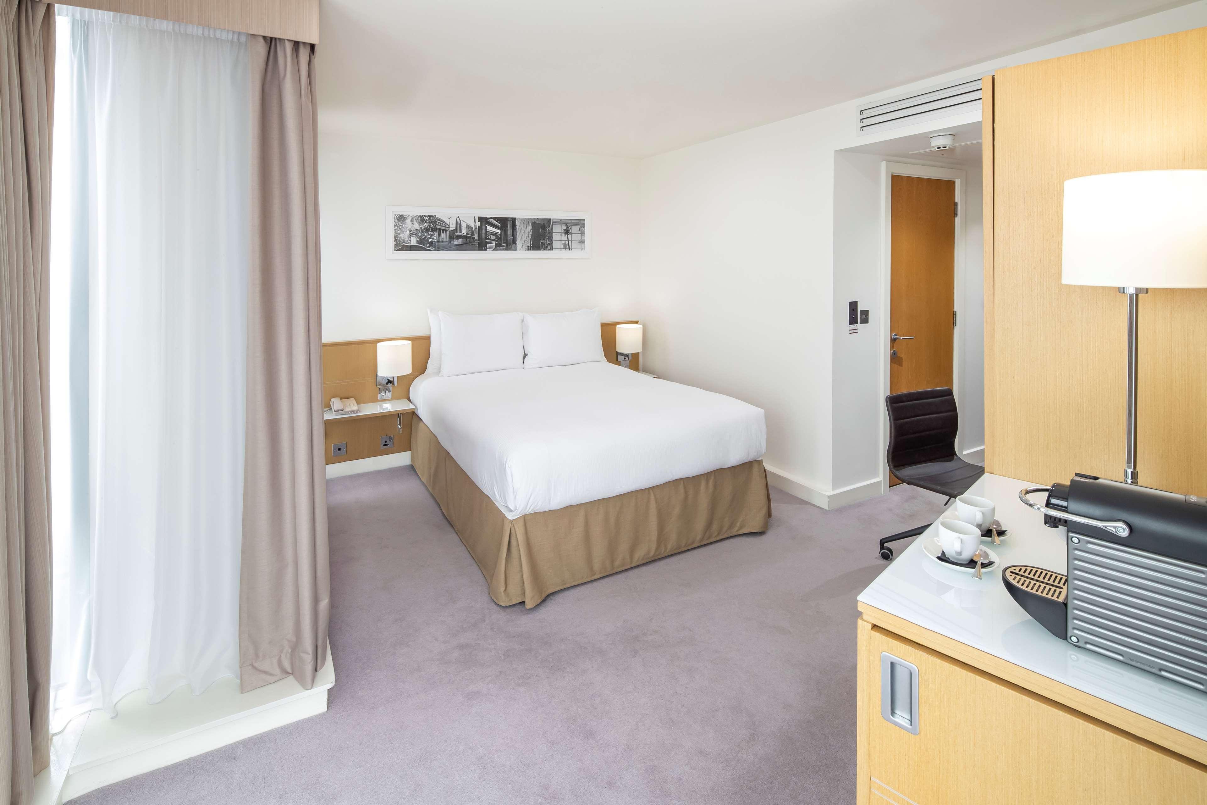 Doubletree By Hilton Piccadilly Hotel 4*